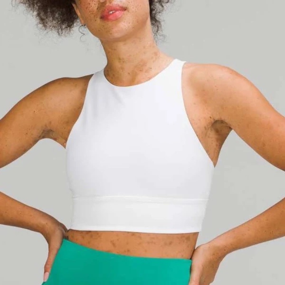 Lululemon - White High-Neck Sports Bra